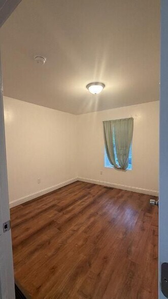 Building Photo - 67 Pomona Ave