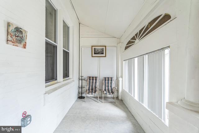 Building Photo - 1238 S 46th St