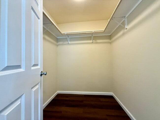 Building Photo - Beautiful, Completely Remodeled 4 Bed 2.5 Bath Fremont Home - Huge Bonus Room