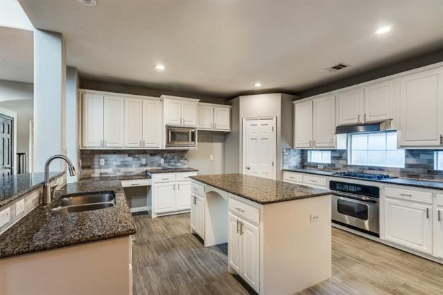 Building Photo - 5088 Kiowa Dr