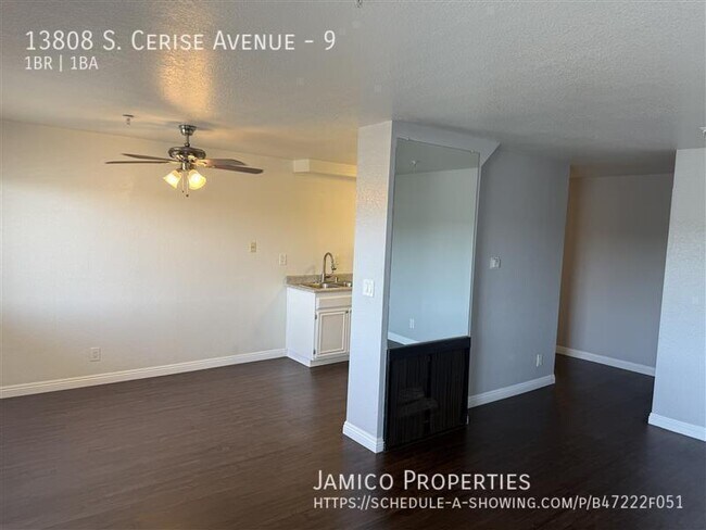 Building Photo - 13808 Cerise Ave