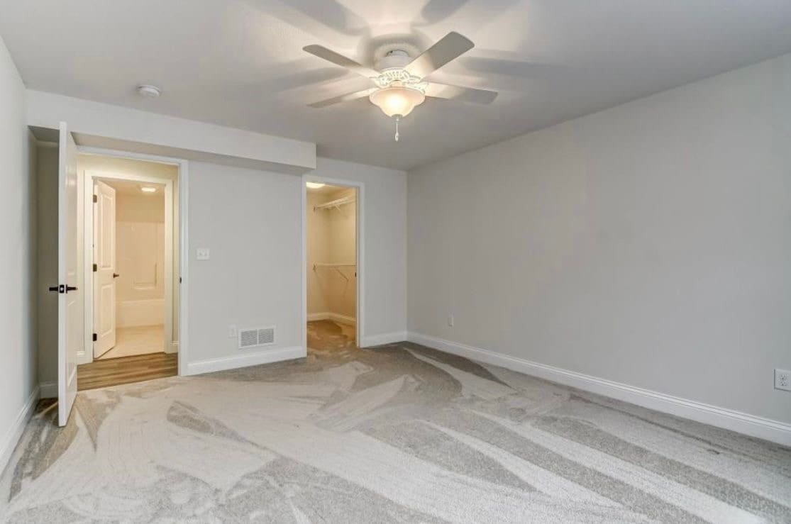 Building Photo - 1811 Spartan Dr