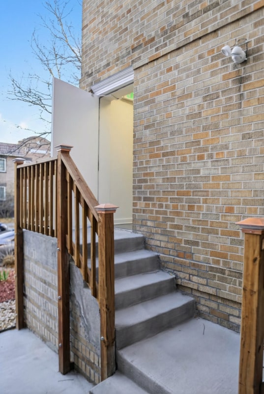 Building Photo - 1364 Lafayette St