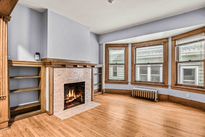 Building Photo - 933 Spaight St