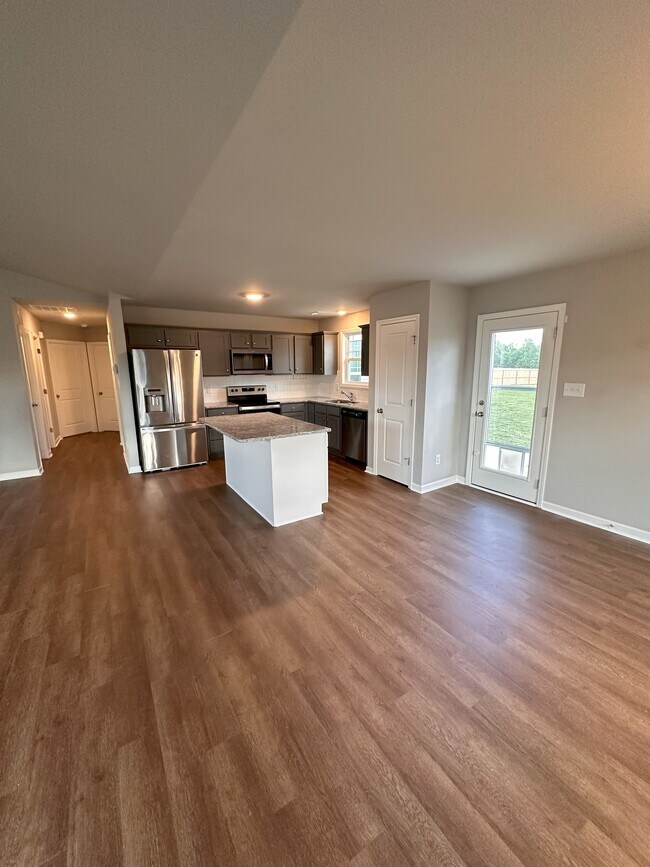 Building Photo - 243 Beaver Tavern Dr
