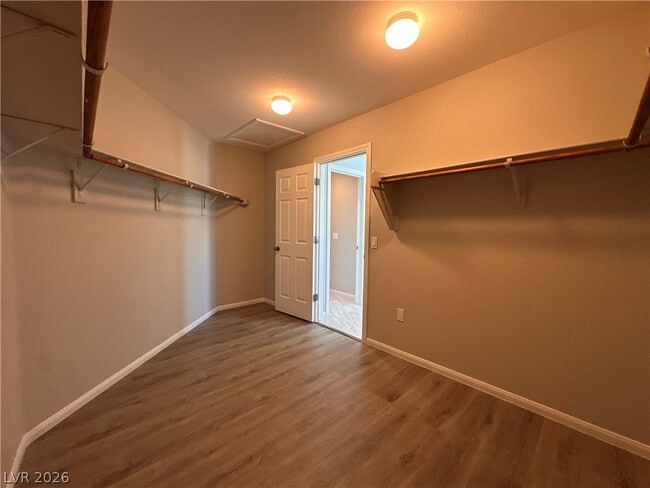 Building Photo - 6631 April Bend Ct