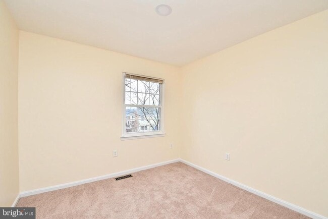 Building Photo - 2767 January Ct