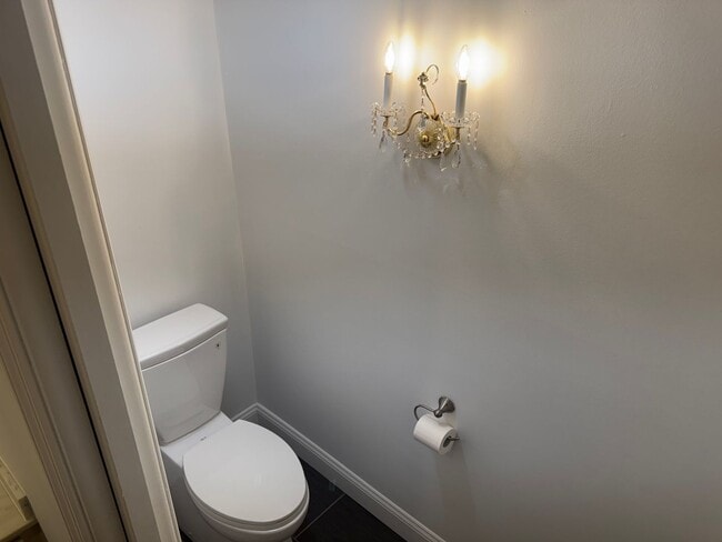 Building Photo - Spacious Well Kept Condo in West County (Ballwin) - RENT WITH AN OPTION TO PURCHASE