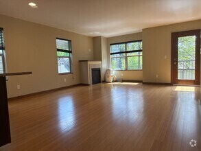 Building Photo - Convenient 3 beds, 2.5 bath in Ballard