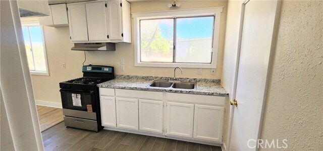 Building Photo - 6963 Tamarisk Ave