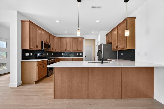 Building Photo - 145 Sesame Lp