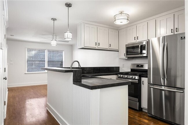 Building Photo - 2232 Dunseath Ave NW