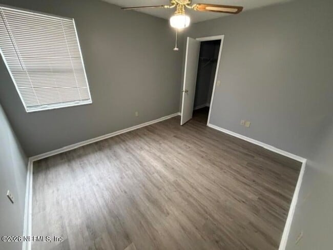 Building Photo - 5061 Knightsbridge Cir N