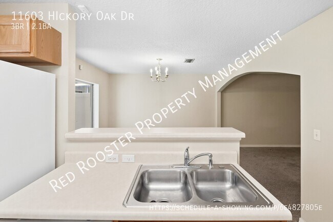 Building Photo - 11603 Hickory Oak Dr