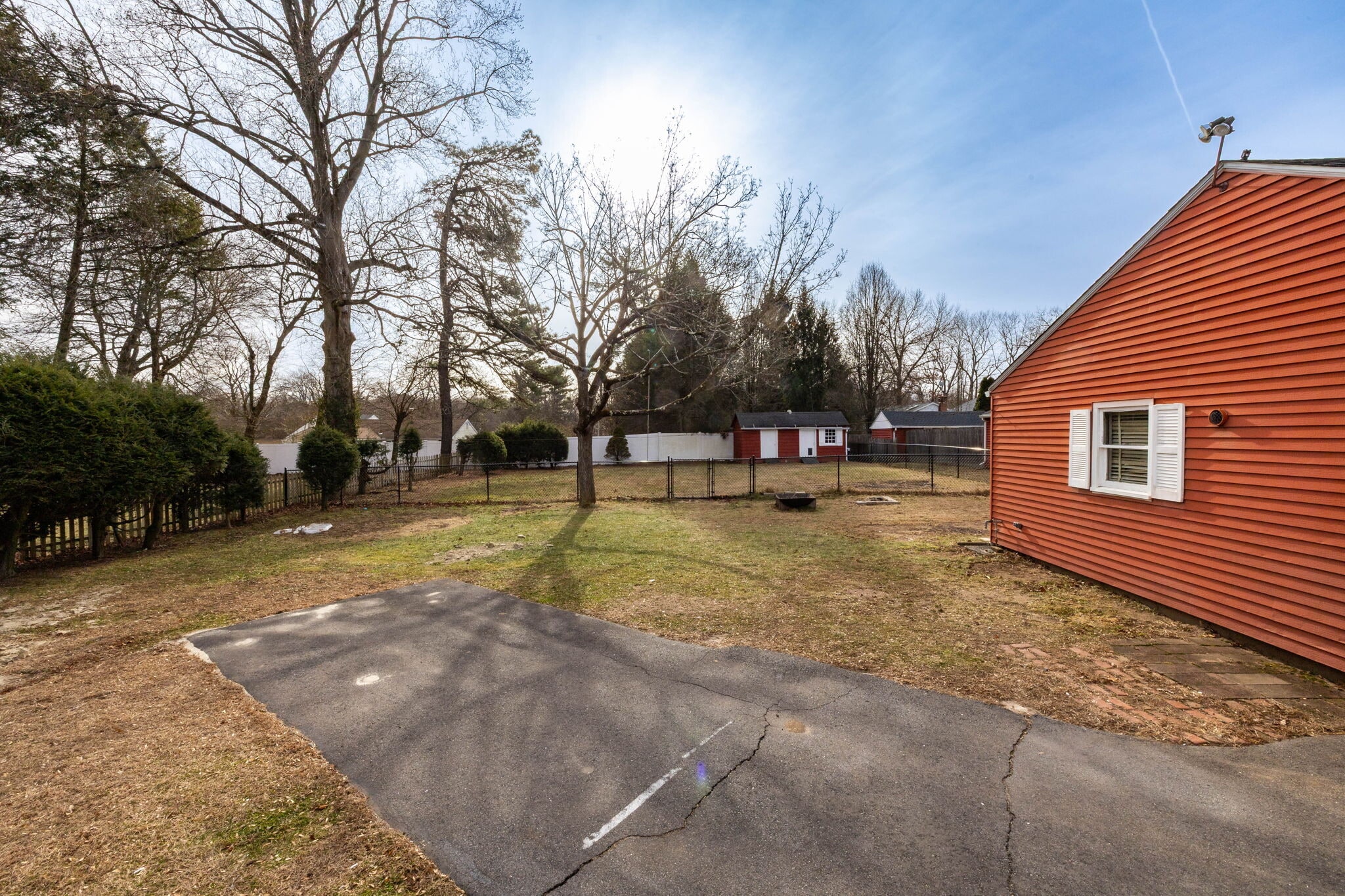 Building Photo - 192 Spring St