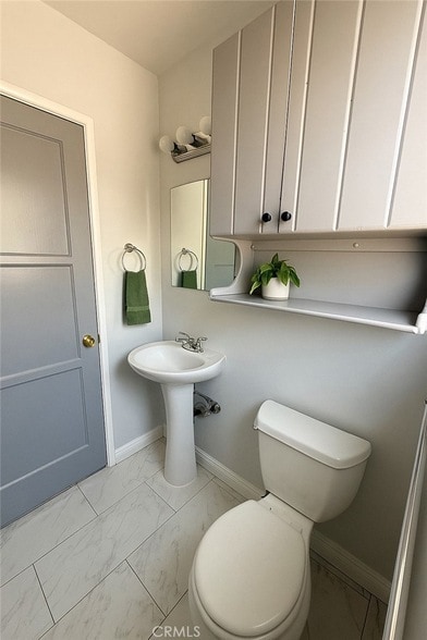 Building Photo - 1918 N Ontario St