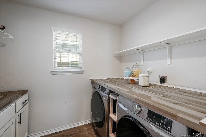 Building Photo - 10019 Bur Sedge