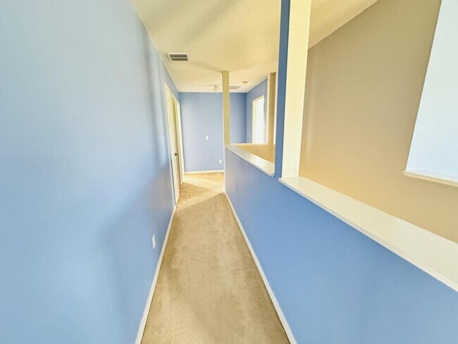 Building Photo - 13828 Chihuly Ct