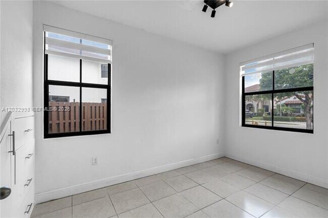 Building Photo - 9925 NW 10th St