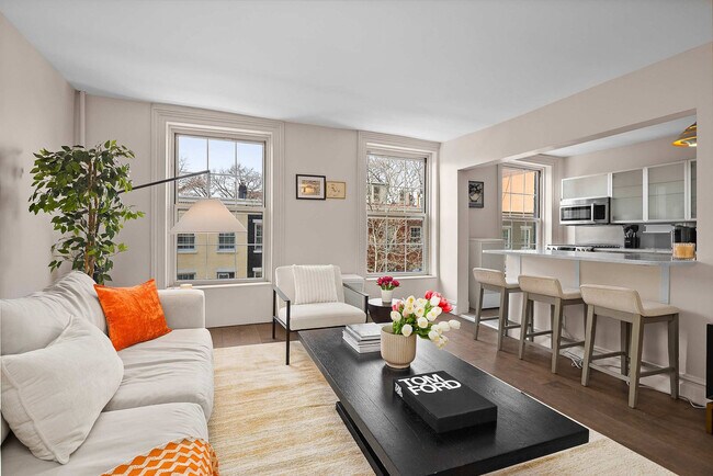 Building Photo - 179 Sullivan St