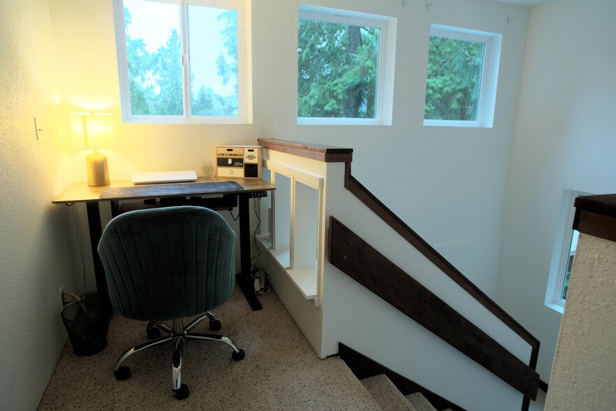 Upstairs loft - 1114 Pawnee Ln