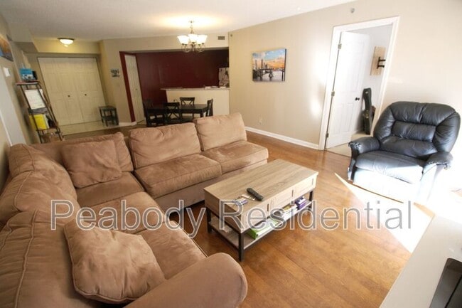 Building Photo - 1200 Braddock Pl