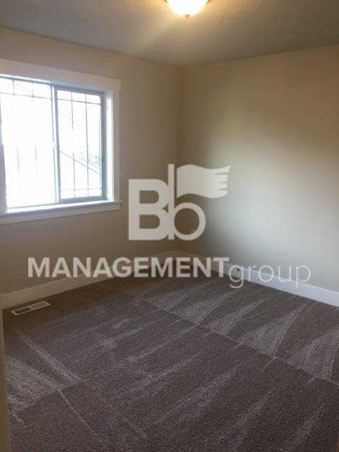 Building Photo - Beautiful Home in Bethany/NW Portland with Full access to Pool & Rec Center!