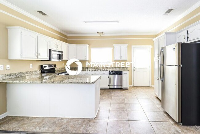 Building Photo - 3 Bedroom Pet-Friendly Home in Memphis, TN...