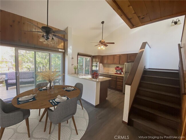 Building Photo - 27721 Peninsula Dr
