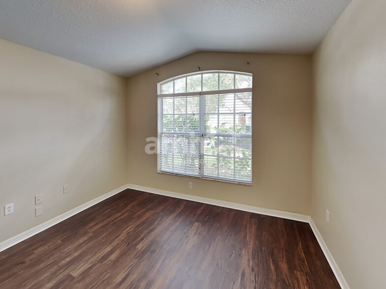 Building Photo - 6726 Cambridge Park Dr