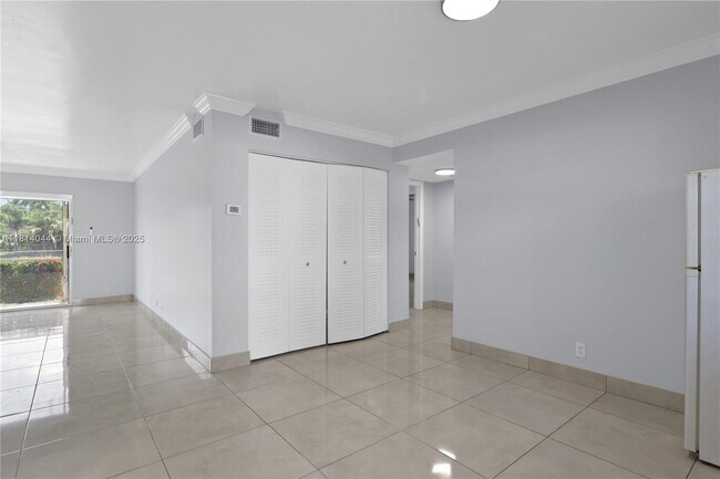 Building Photo - 4100 N 58th Ave