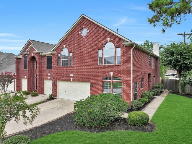Primary Photo - 1408 S Friendswood Dr