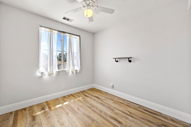 Building Photo - 40612 Chantemar Way