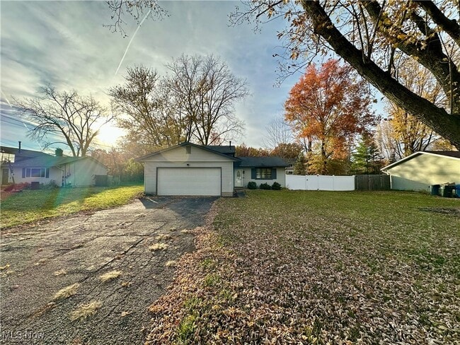 Building Photo - 6192 Jaycox Rd