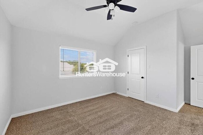 Building Photo - MOVE IN READY - 4BED/3BATH - LITTLE ELM, T...