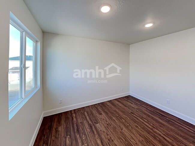 Building Photo - 2612 W 3400 S