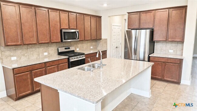 Building Photo - 2619 Dolcetto Grove