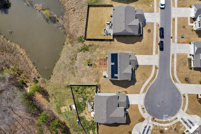 Building Photo - 3220 Berry Creek Rd