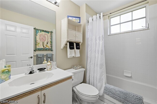 Building Photo - 7054 Barrington Cir