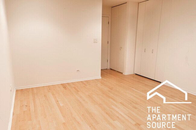 Building Photo - 1810 N Fremont St