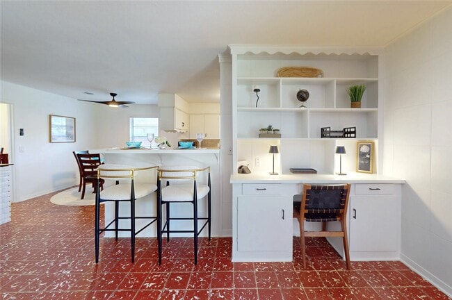 Building Photo - 4826 Waynesboro Dr