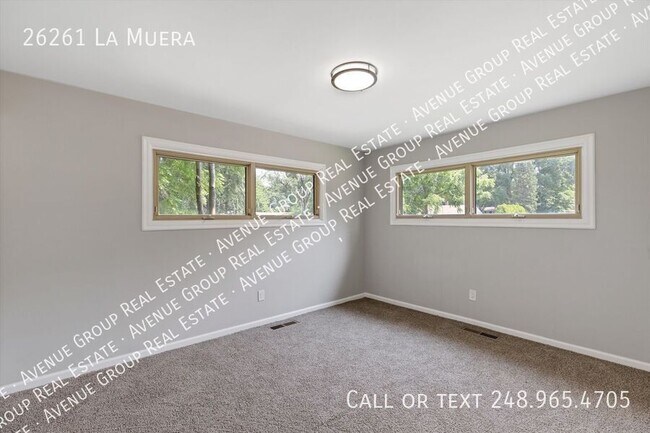 Building Photo - 26261 La Muera St