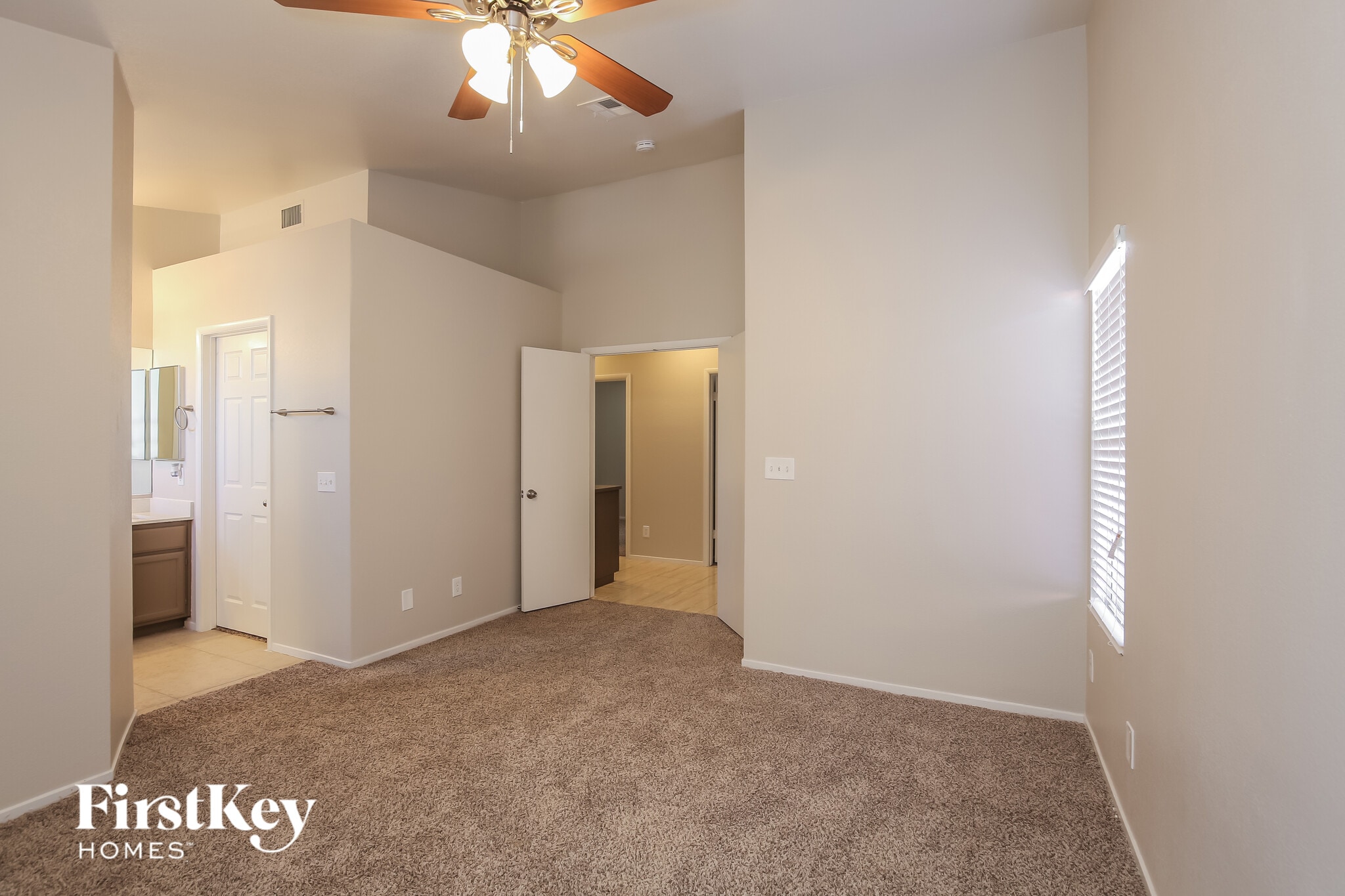 Building Photo - 4912 Breezy Day Dr