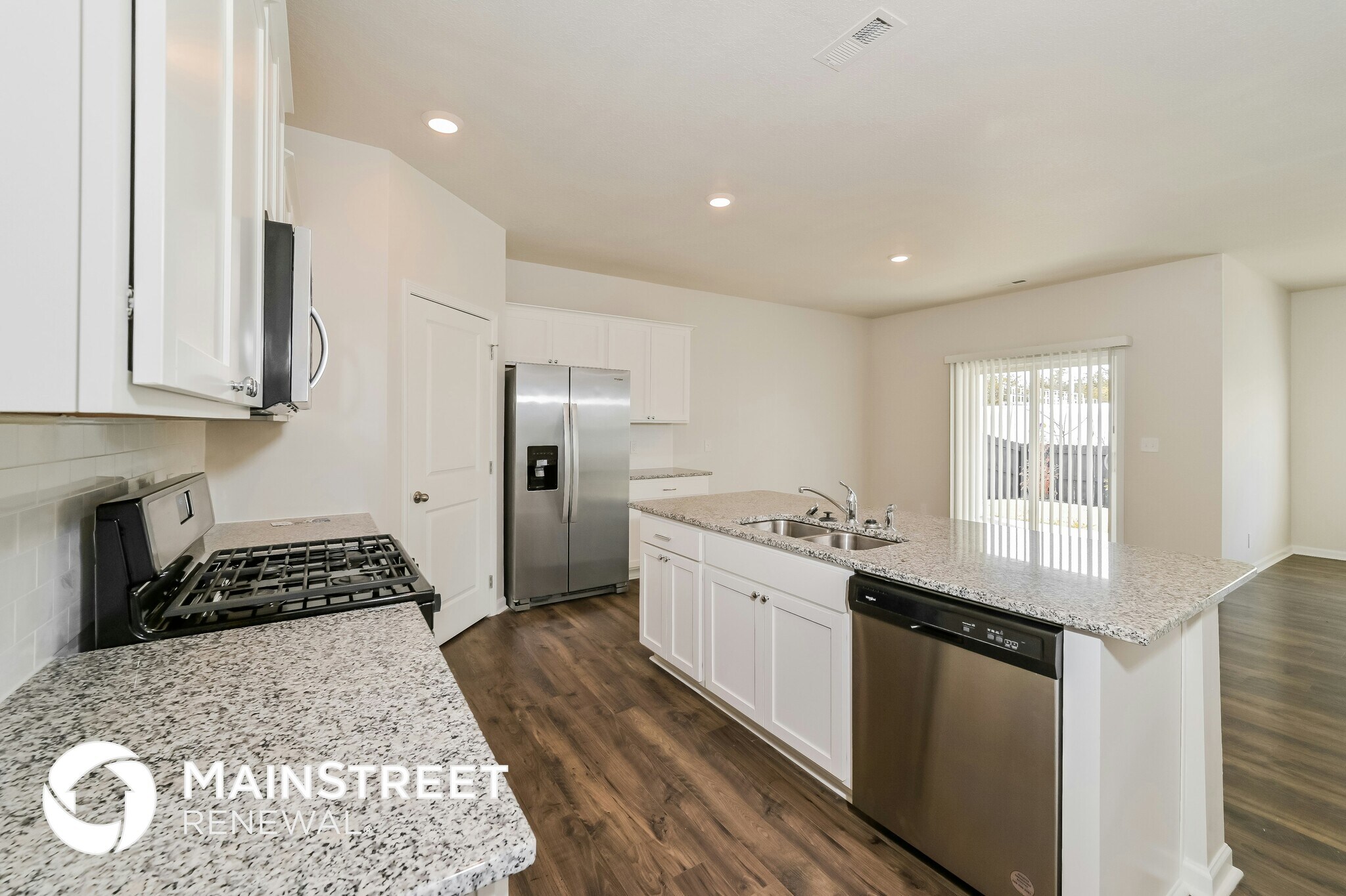 Building Photo - 2605 Red Barn Rd