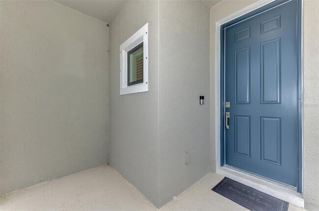 Building Photo - 6310 Grandview Hill Ct