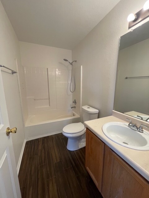 Building Photo - 21920 E Crestline Ln