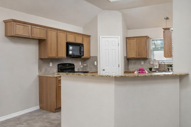 Building Photo - 3714 Ridgemont Dr