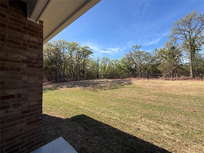 Building Photo - 17920 Lantana Loop