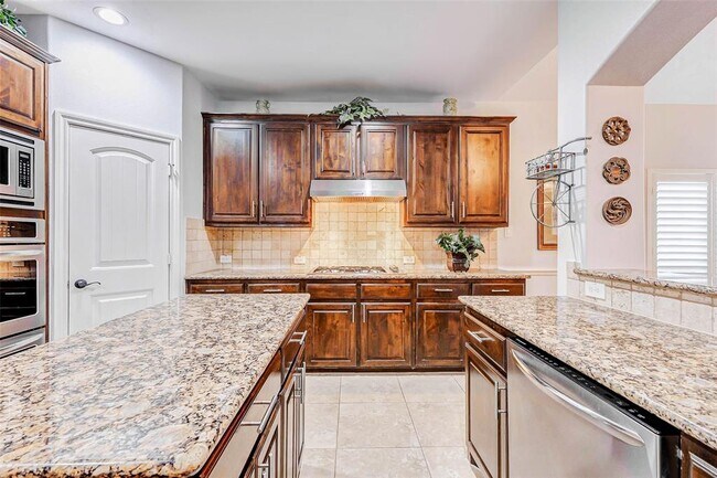 Building Photo - 20307 Cortina Valley Dr