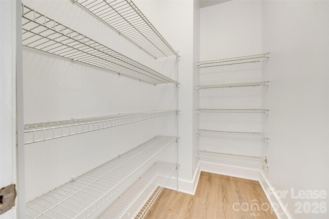 Building Photo - 3725 Planters Watch Dr